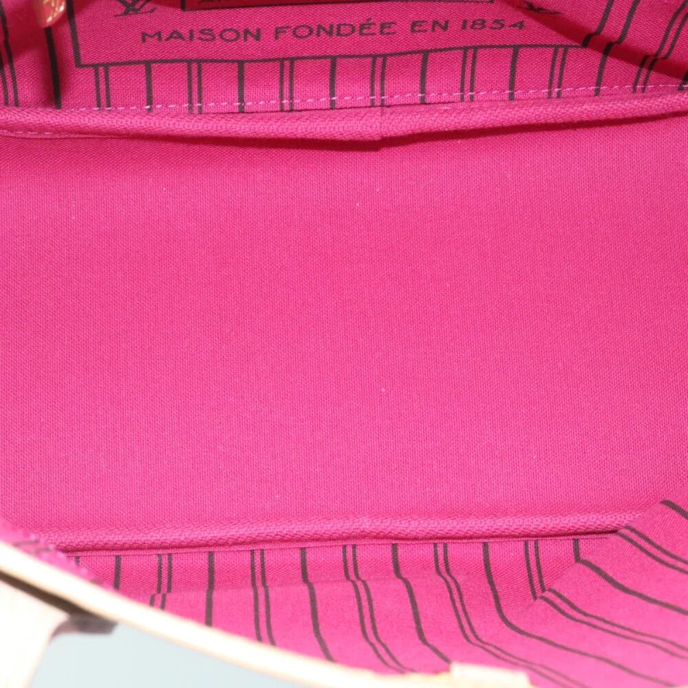 Louis Vuitton Neverfull