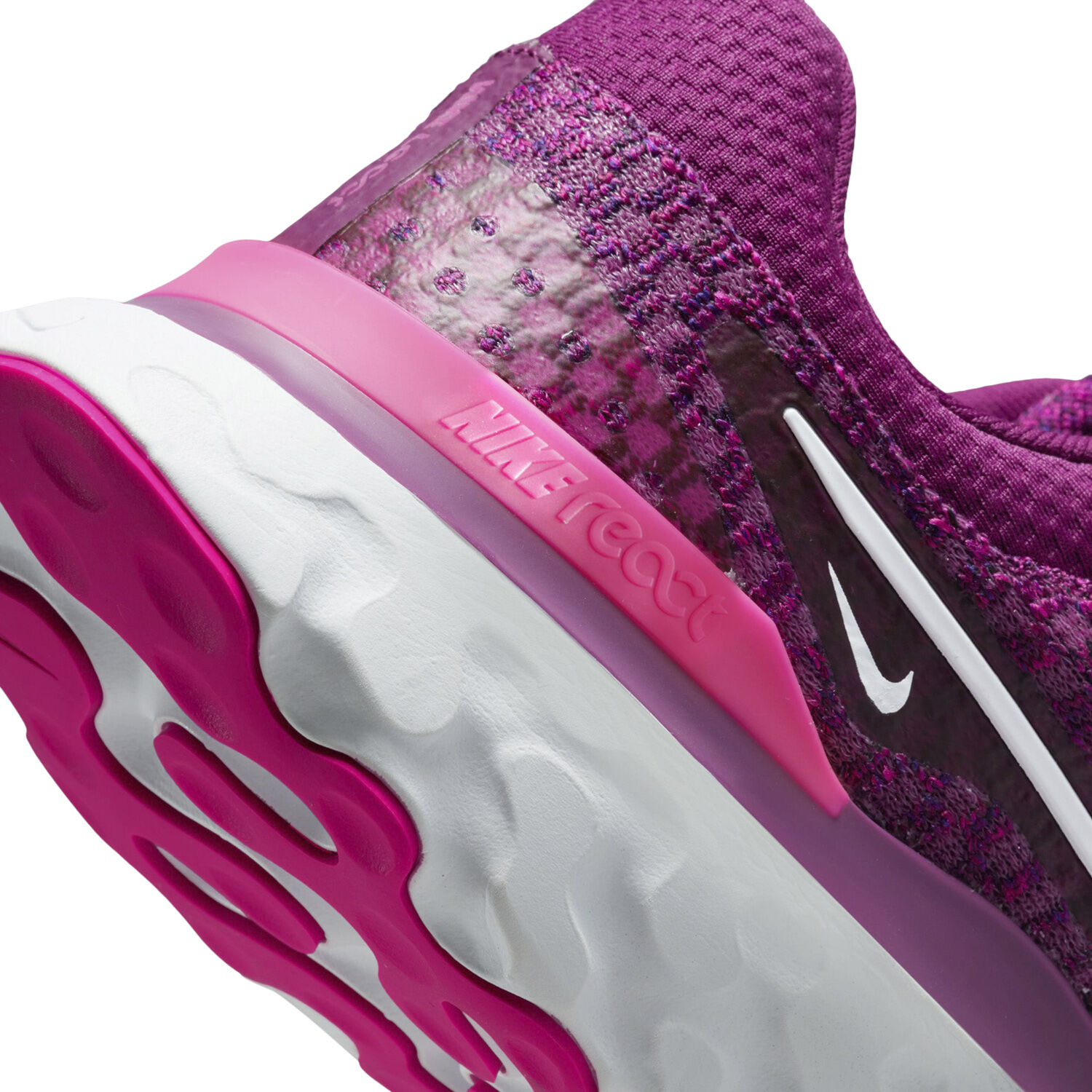 React Infinity Run Flyknit 3 l&oslash;besko