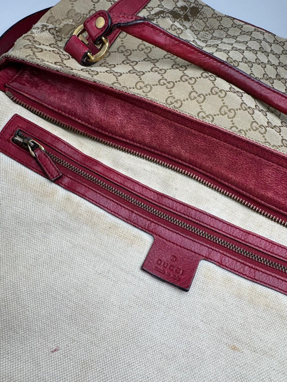 Gucci Shoulder Bag
