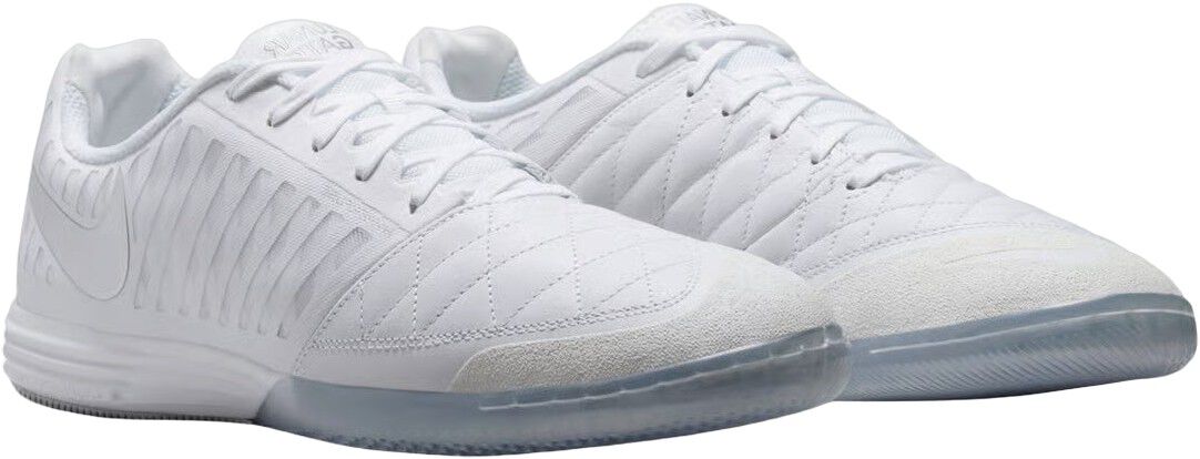 Lunargato II Indend&oslash;rssko