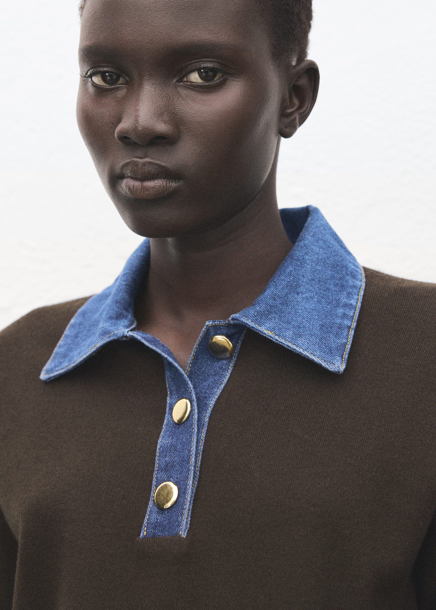 Combined shirt-collar sweater