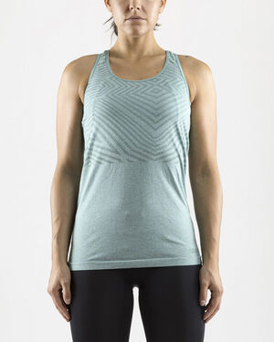 Cool Comfort She Racerback baselayer top