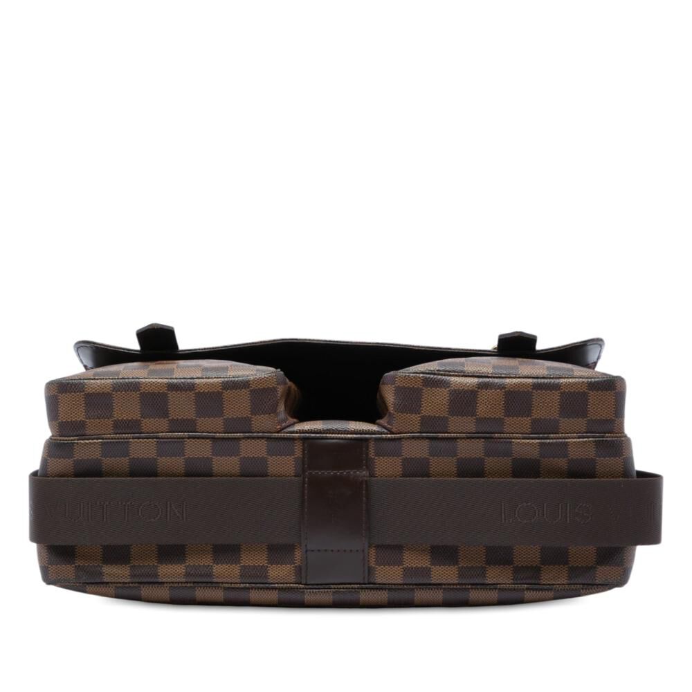 Louis Vuitton Broadway
