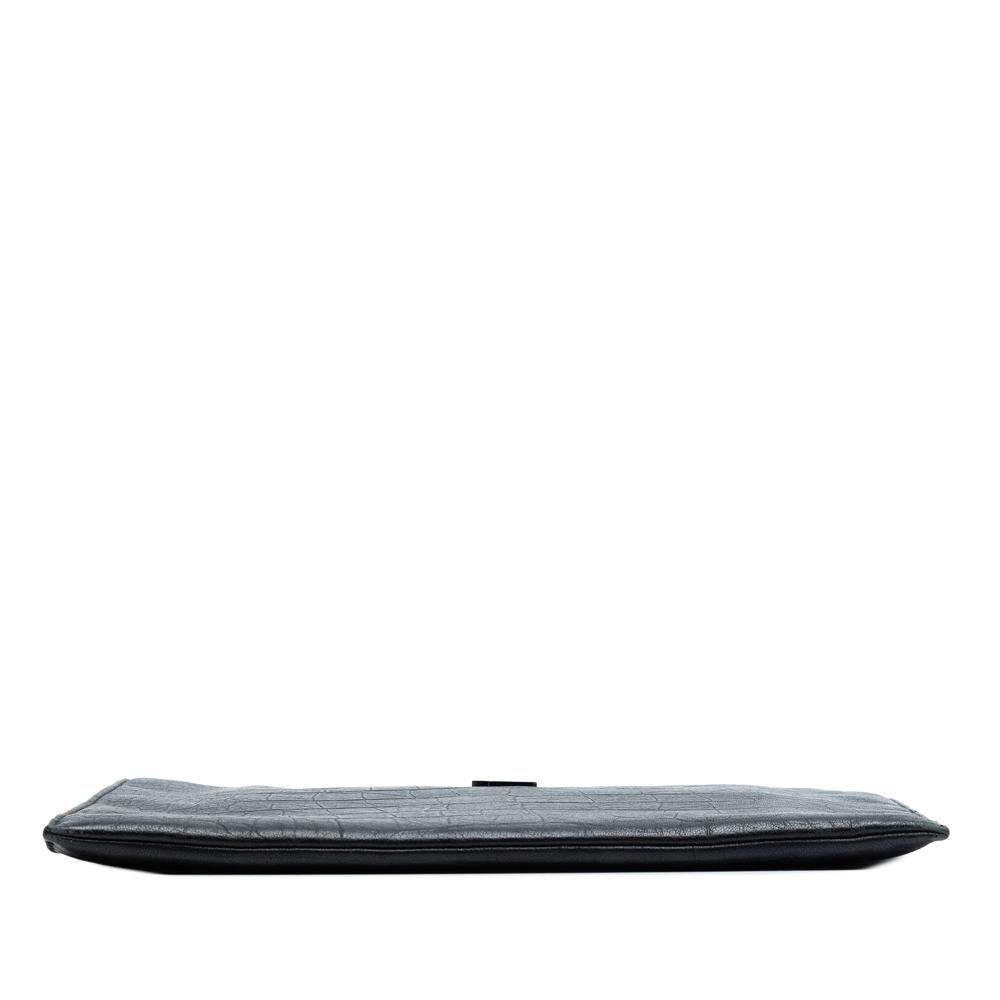 Yves Saint Laurent Clutch