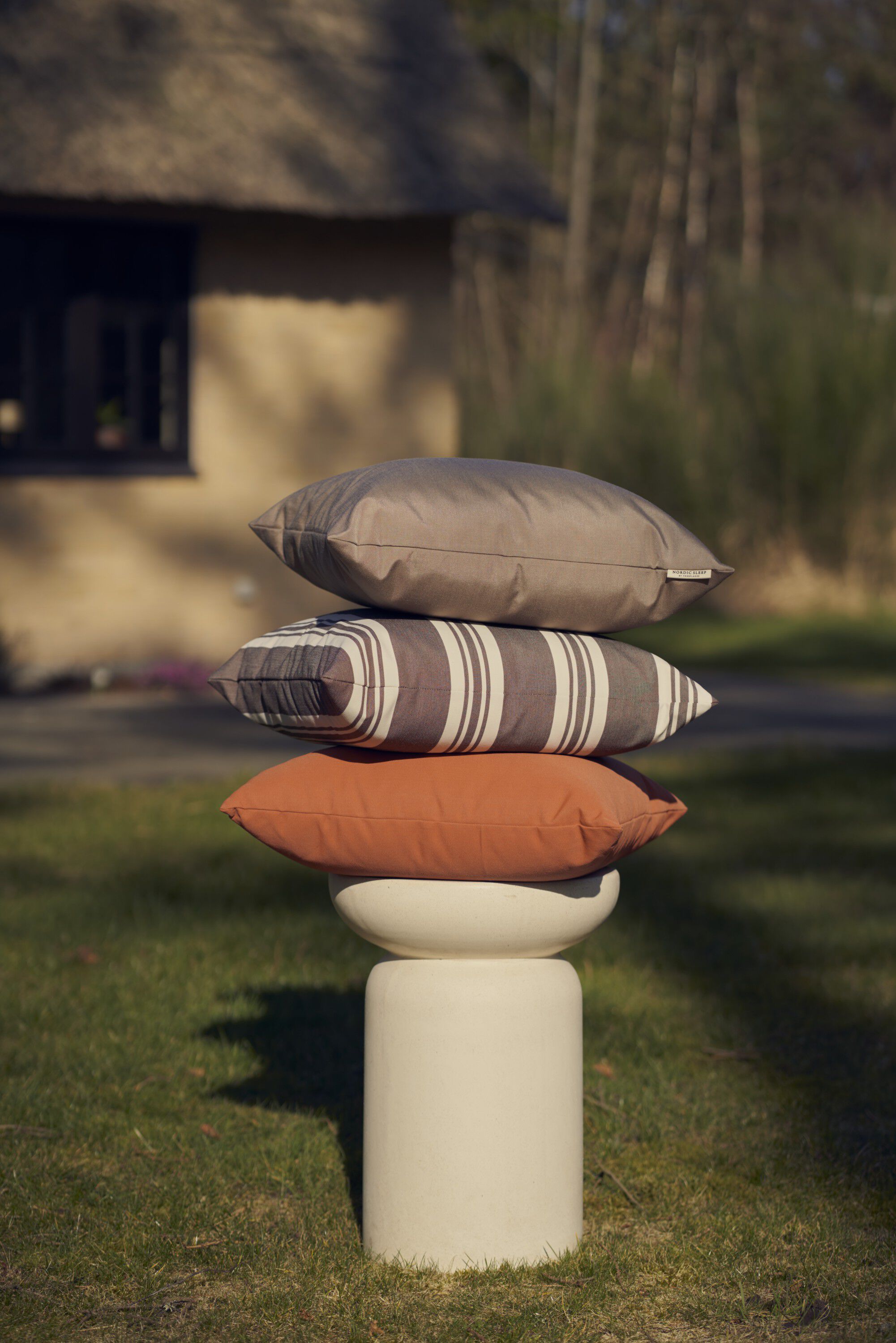 Fossflakes udend&oslash;rspude 50x50 cm. Taupe