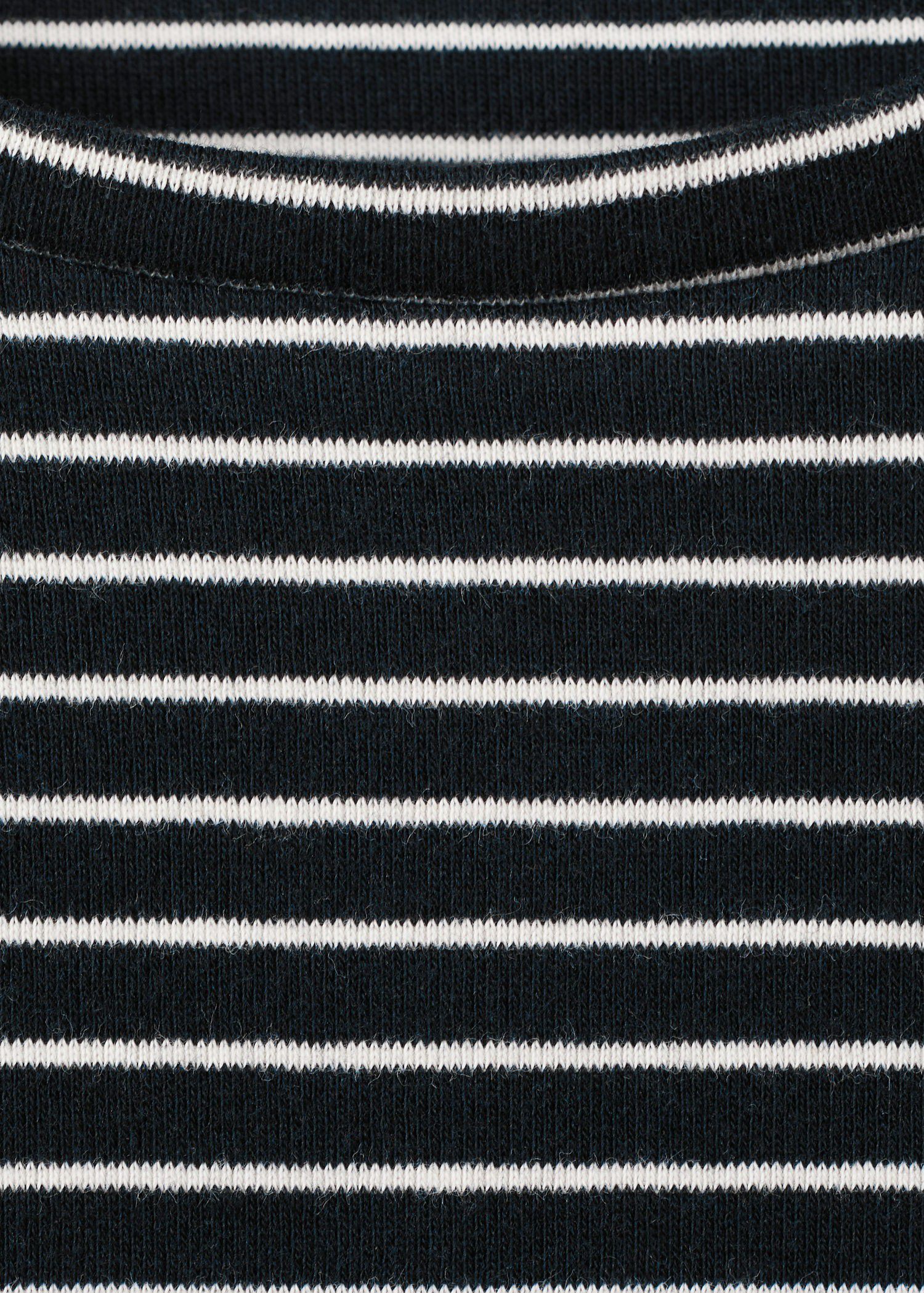 Striped T-shirt with ties
