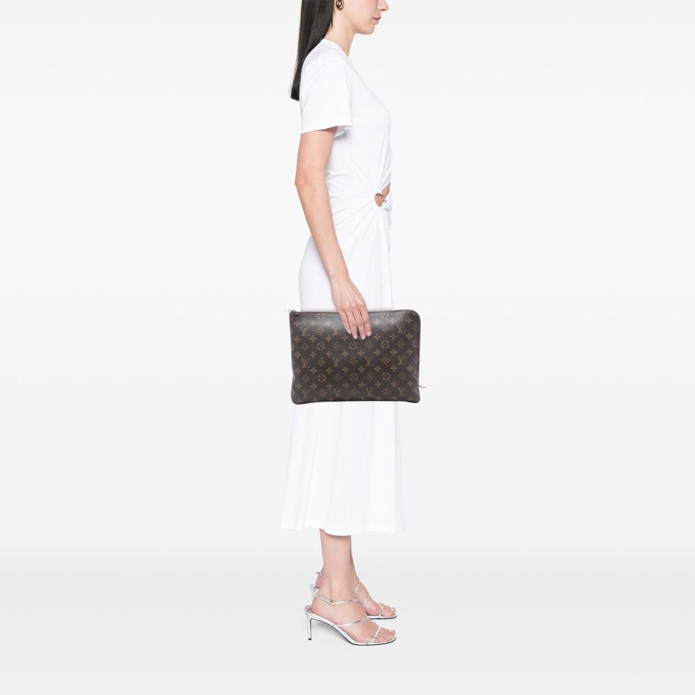 Louis Vuitton Clutch