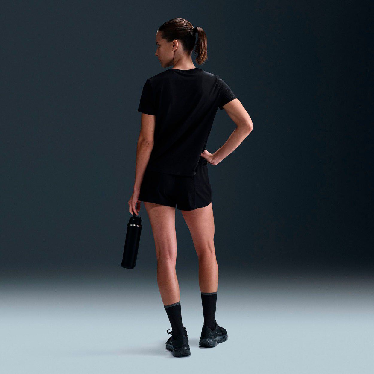 ONE SWOOSH DRI-FIT T-SHIRT