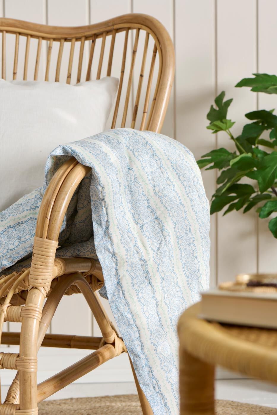 Quilt Anne bl&aring;t cirkelm&oslash;nster og gr&oslash;nne blade