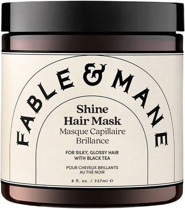 Hårmasken med sort te, giver håret glans
