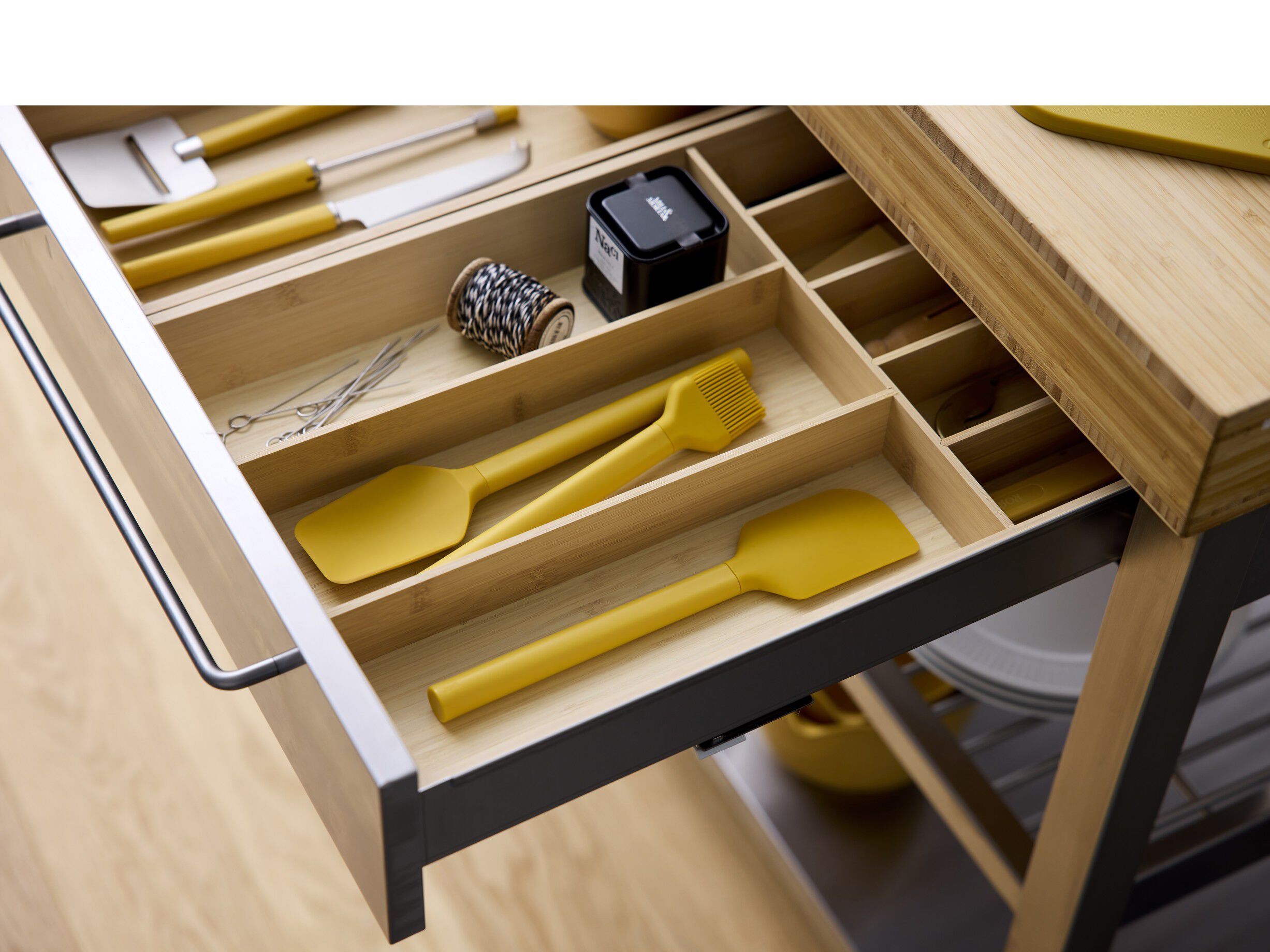 Bages&aelig;t Emma 3 dele Curry