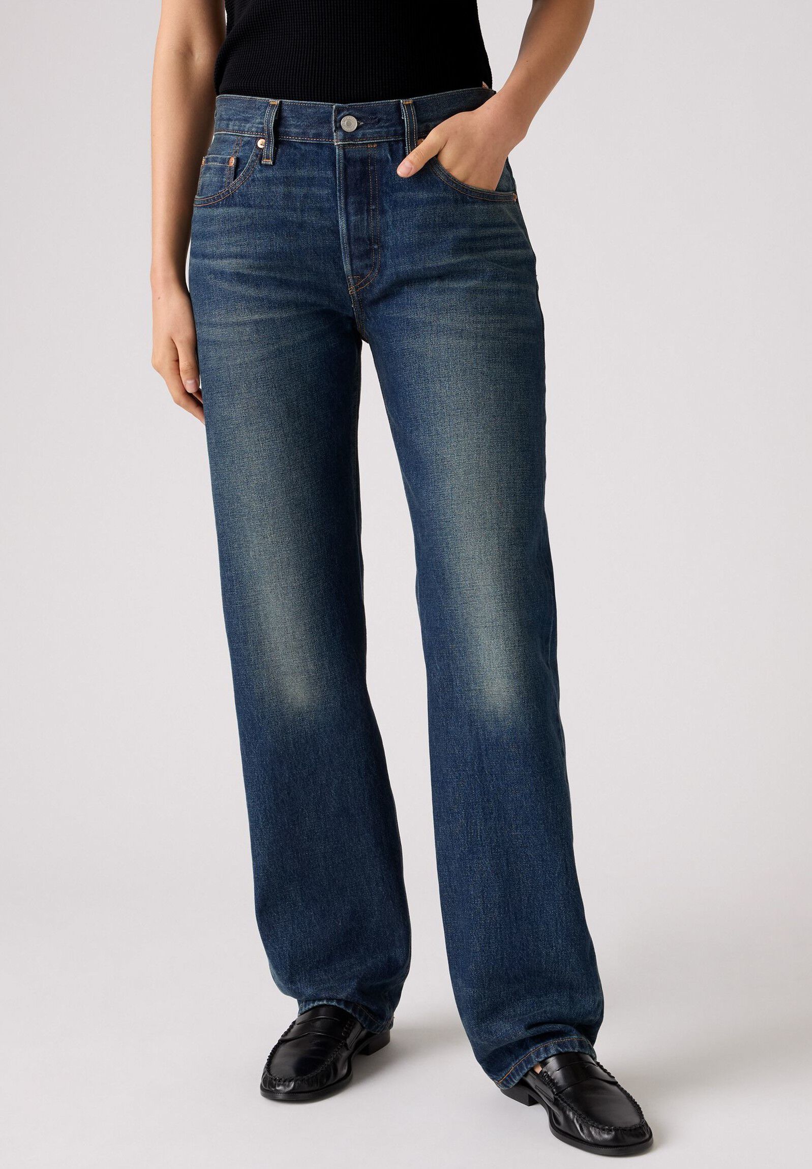 501 90S EDUCATE IN ARTS SELVED