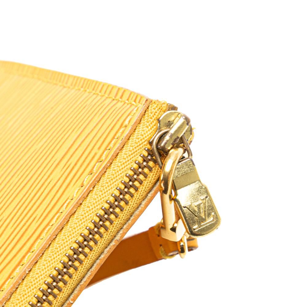 Louis Vuitton Pochette Accessoires