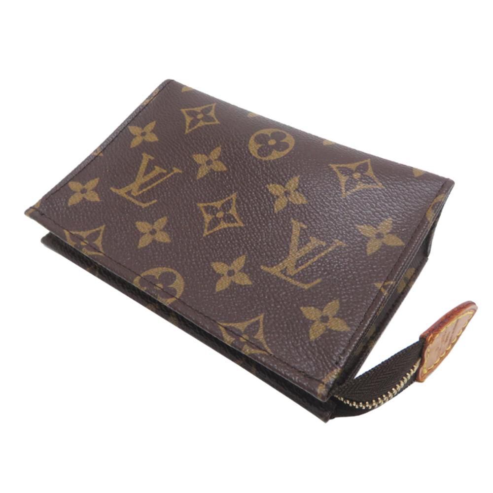 Louis Vuitton Poche Toilette
