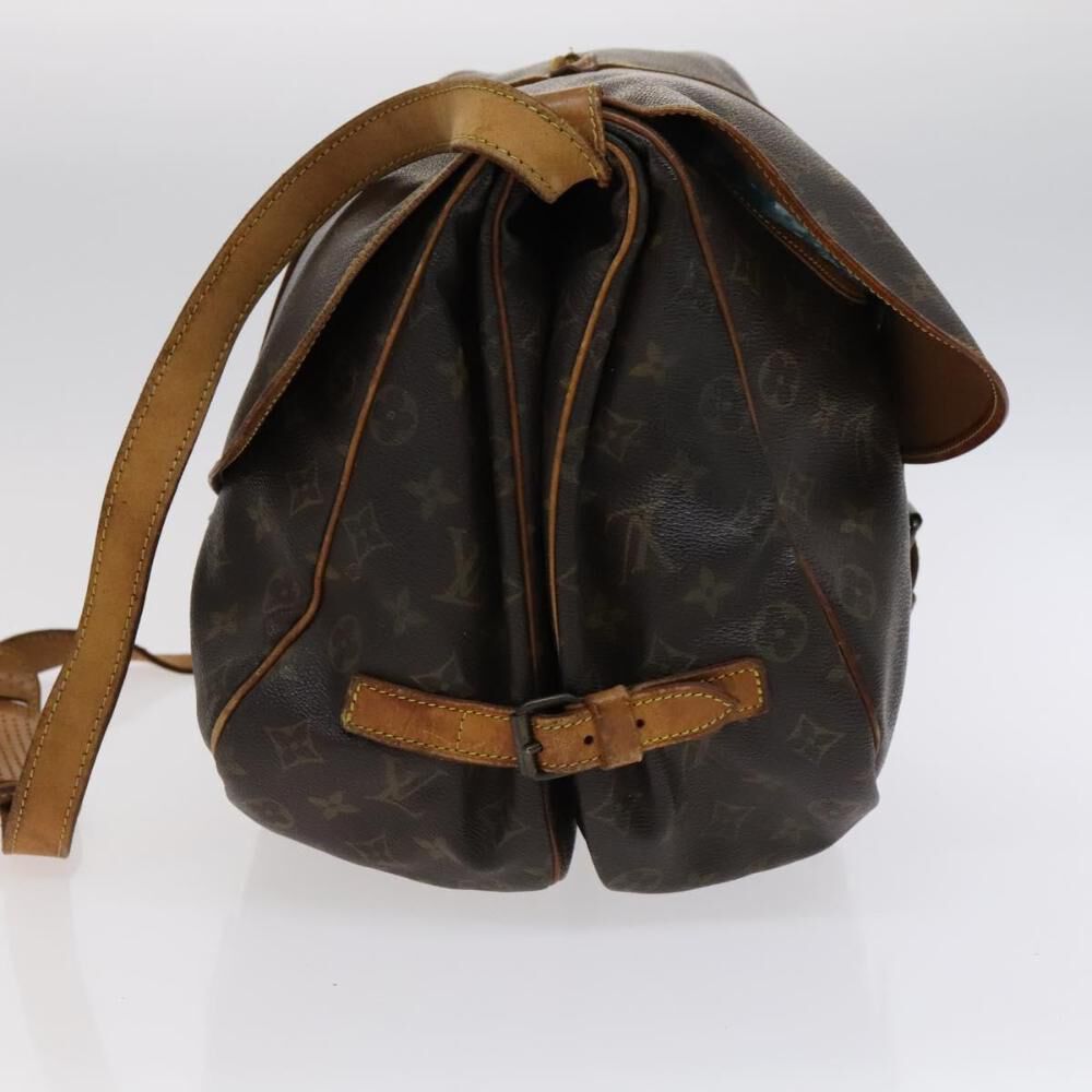 Louis Vuitton Saumur