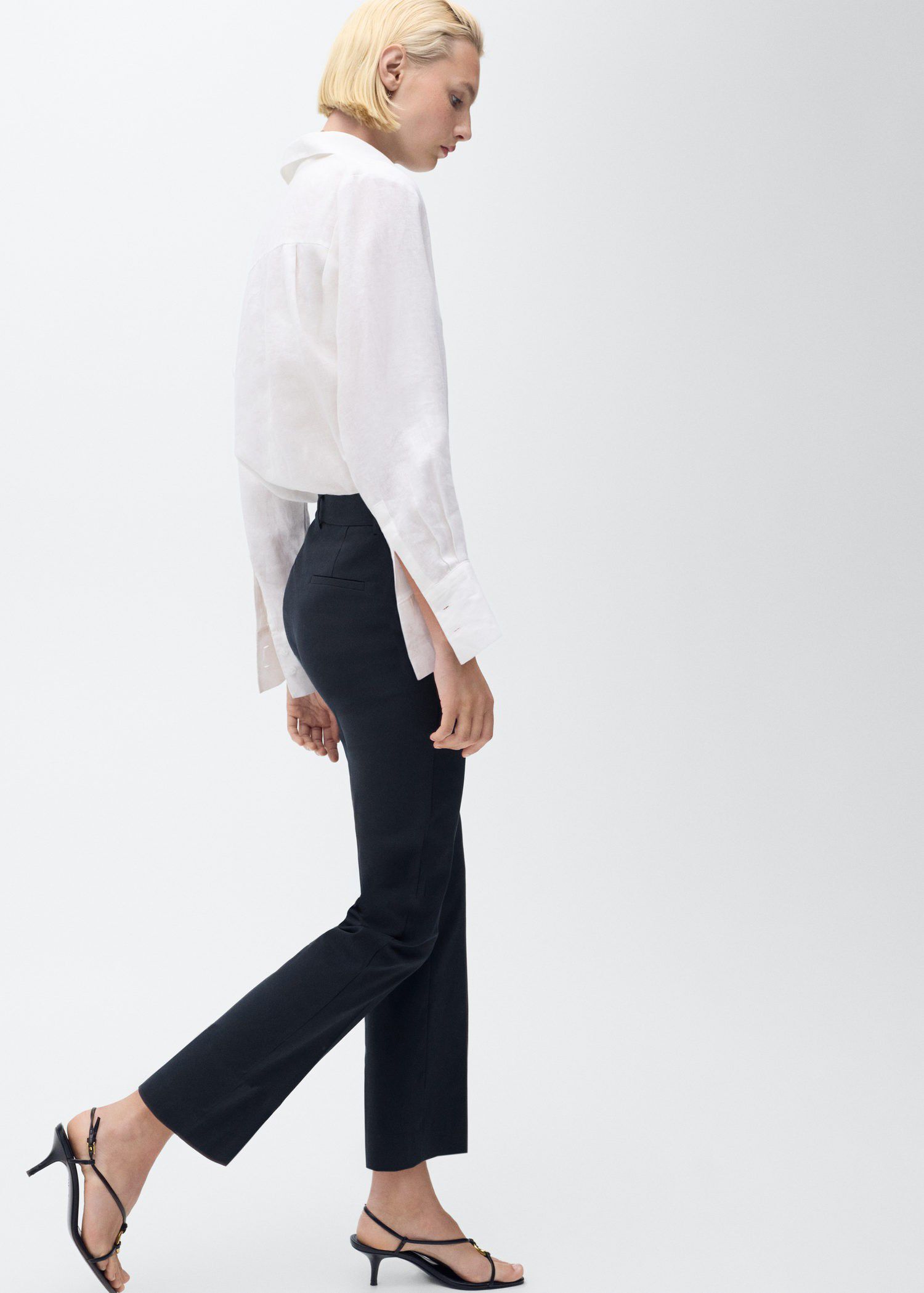Straight-cut crop trousers
