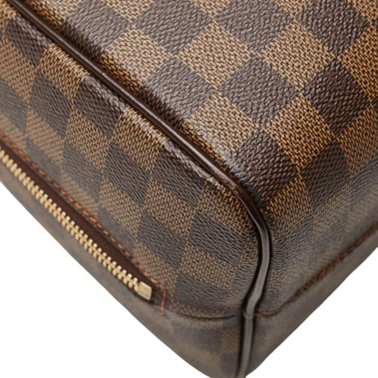 Louis Vuitton Nolita