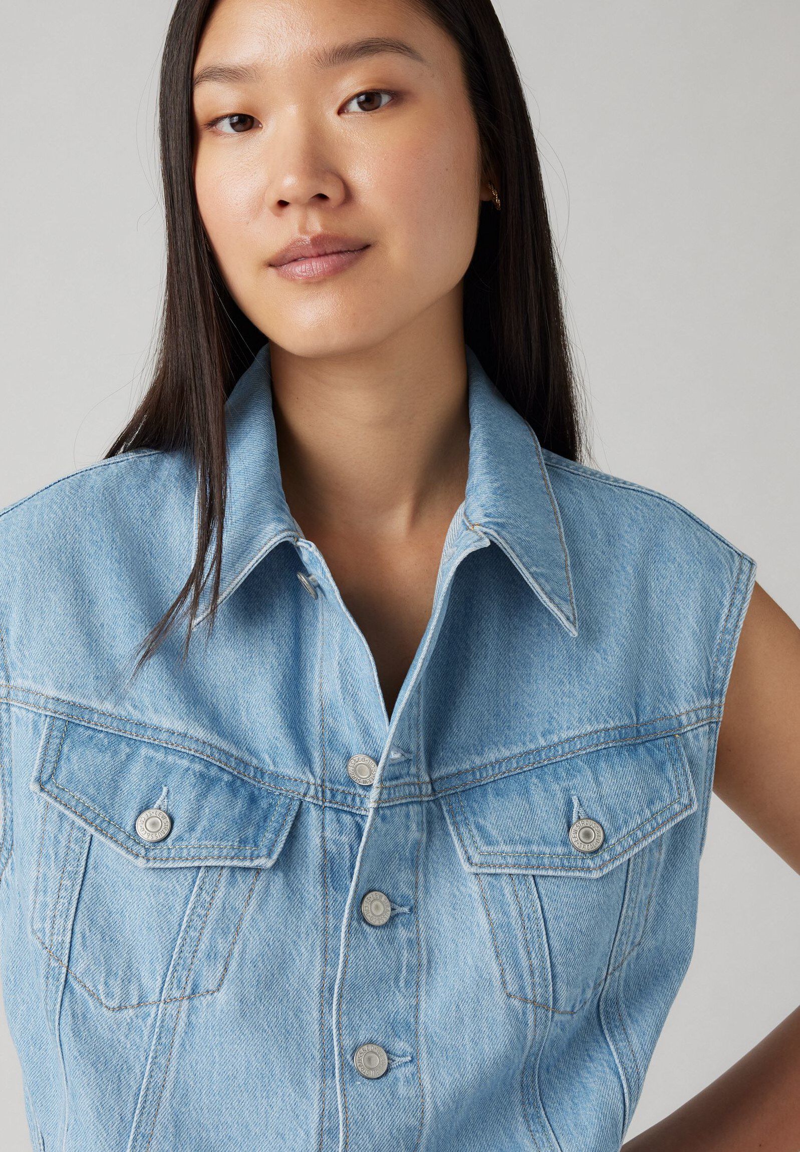 ICONIC SLEEVELESS DRESS WRAPPE