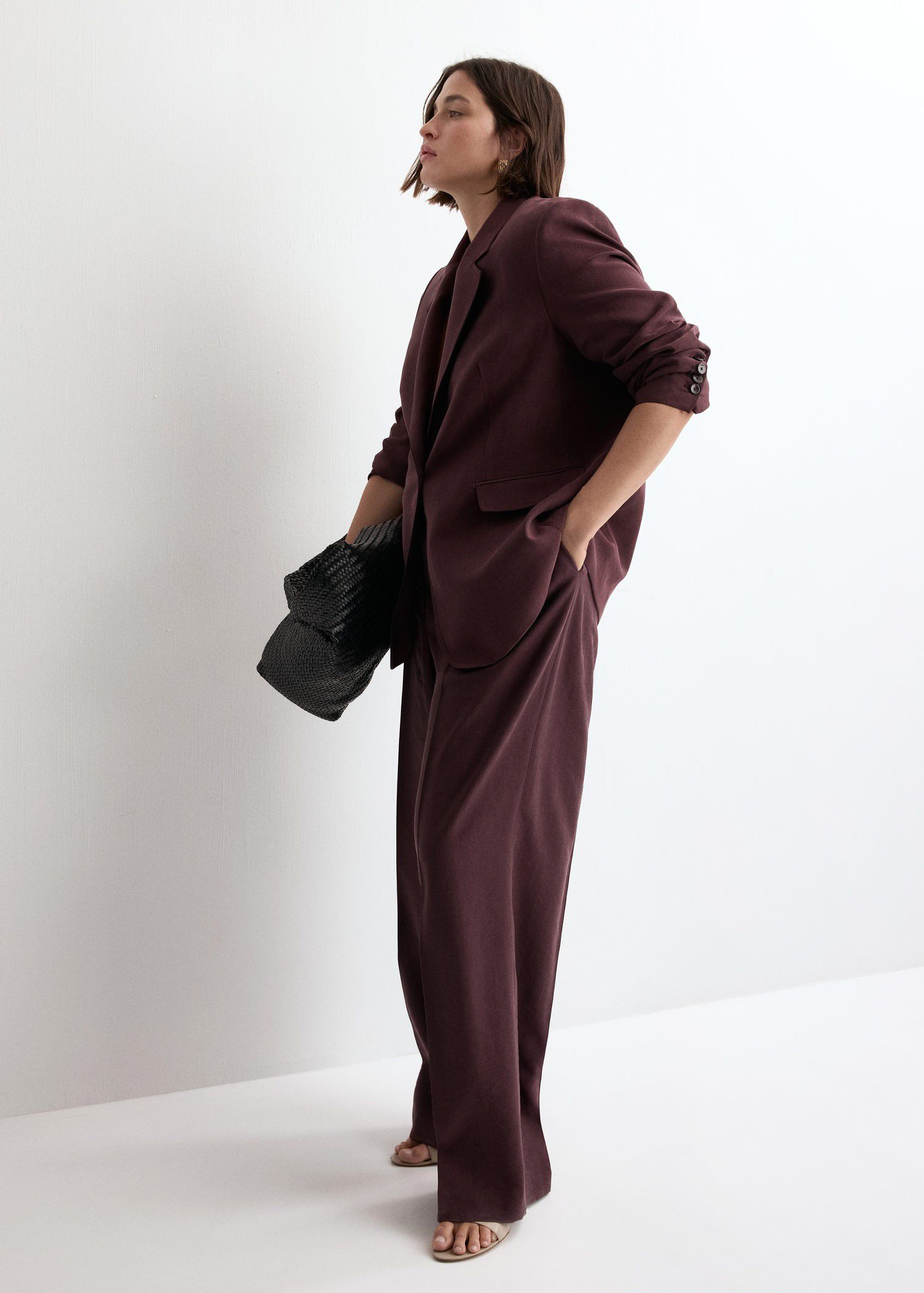 Low-rise lyocell trousers
