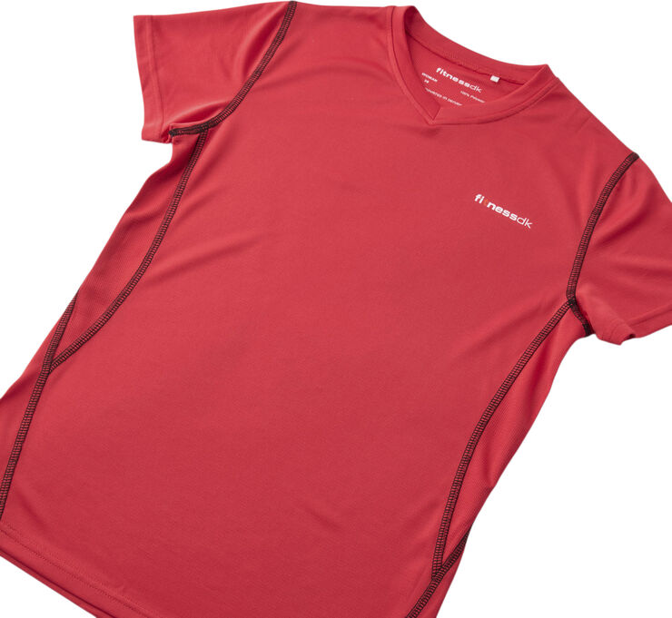 Victoria Performance T-shirt