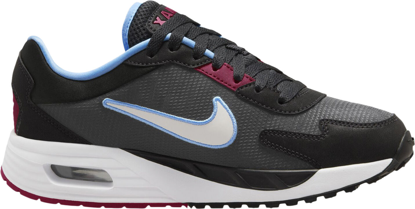 Air Max Solo Sneakers