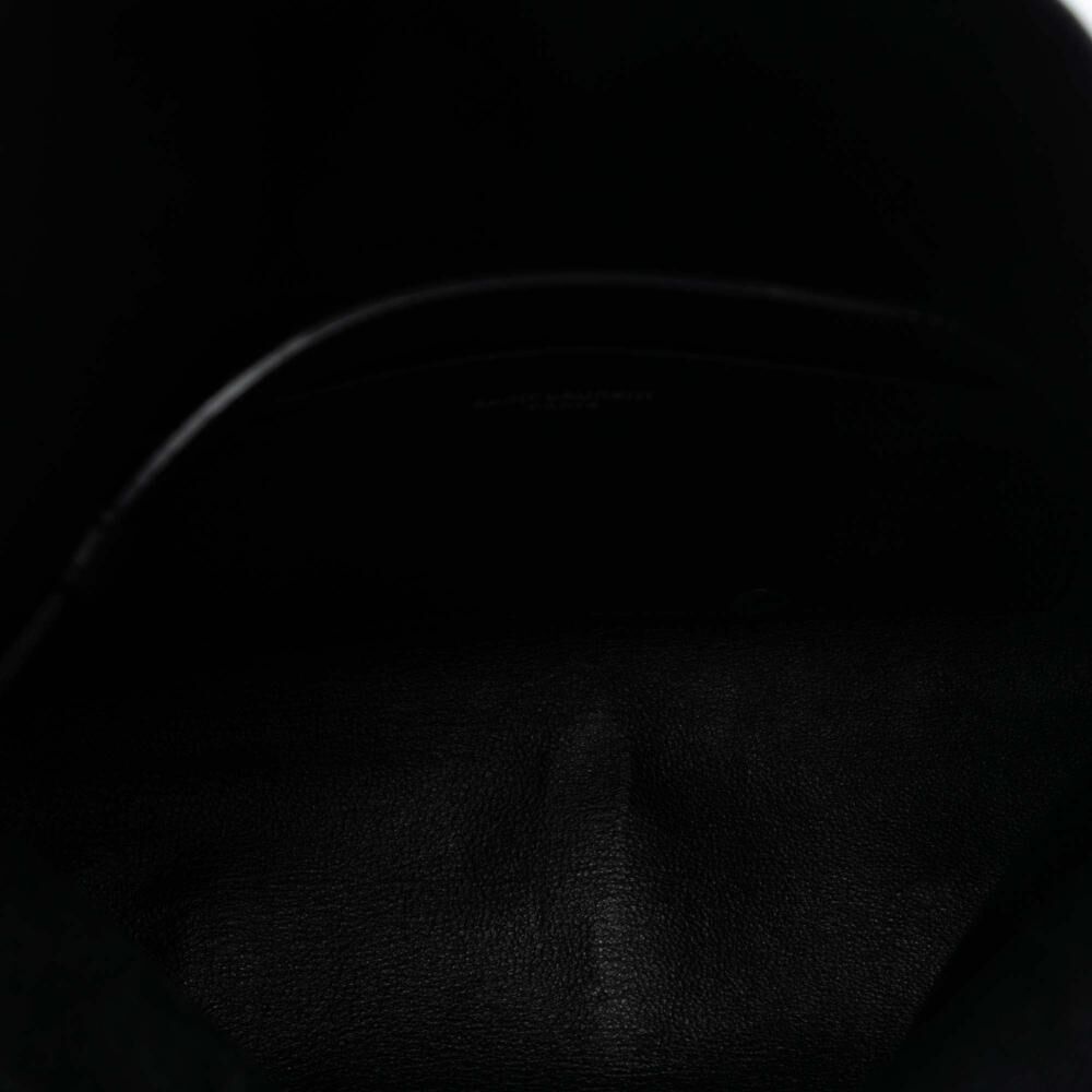 Yves Saint Laurent Shoulder Bag