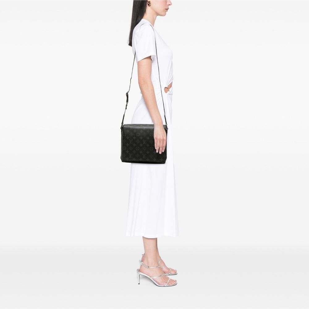 Louis Vuitton District