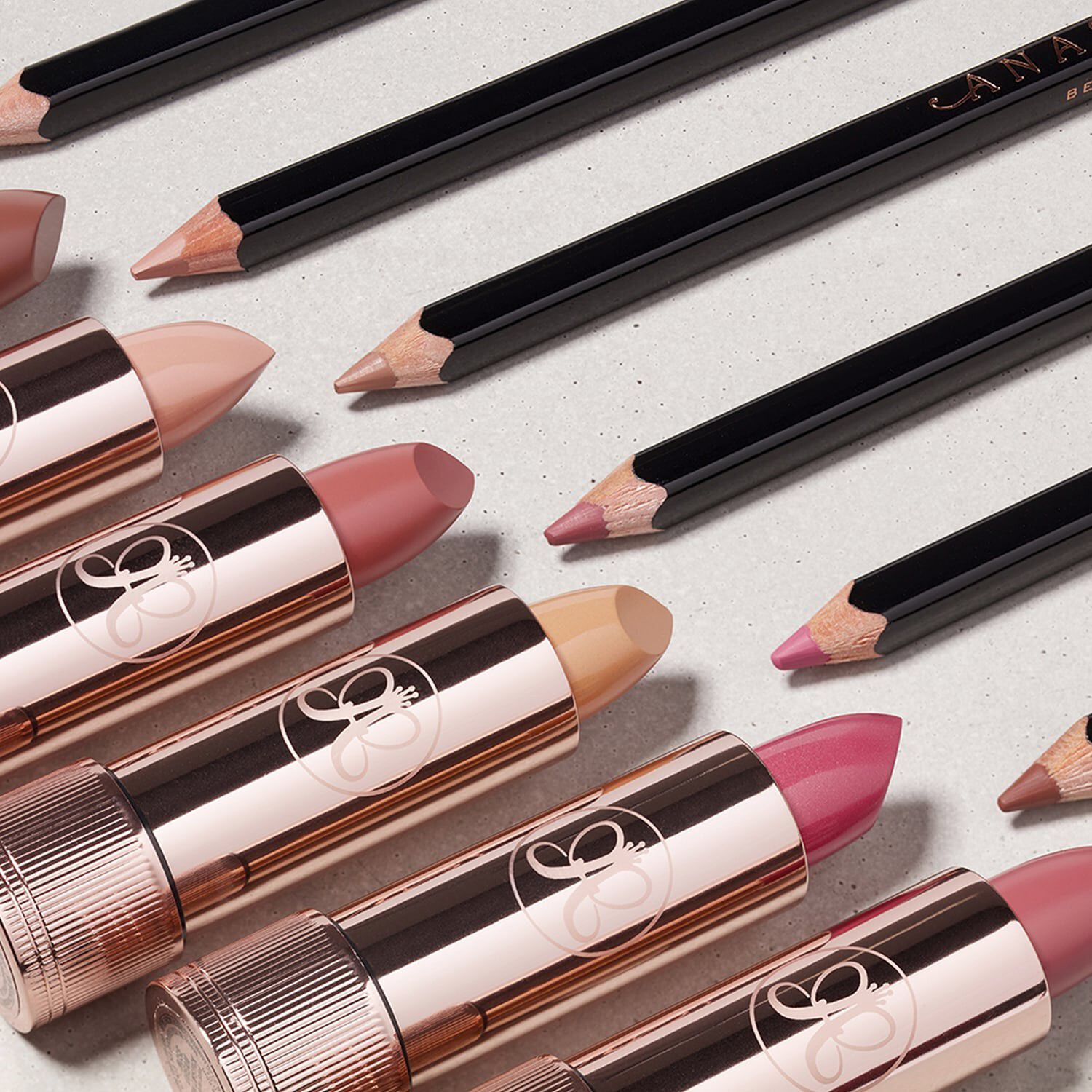 Matte Lipstick L&aelig;bestift