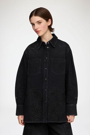 Broderie Anglaise Denim Loose Shirt