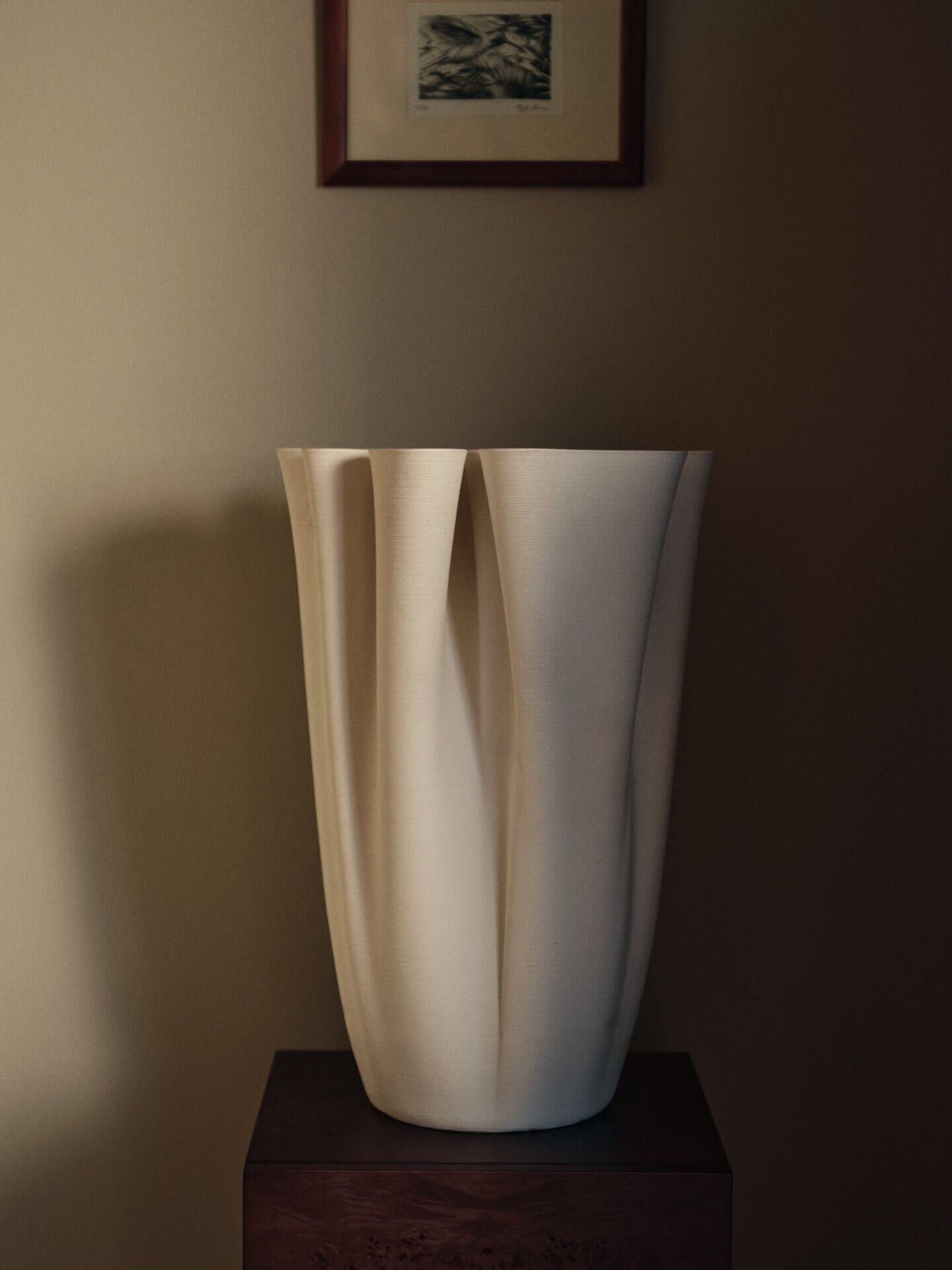 Dedali Floor Vase - H50 - Off-white
