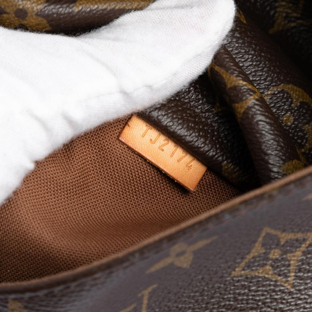 Louis Vuitton Totally