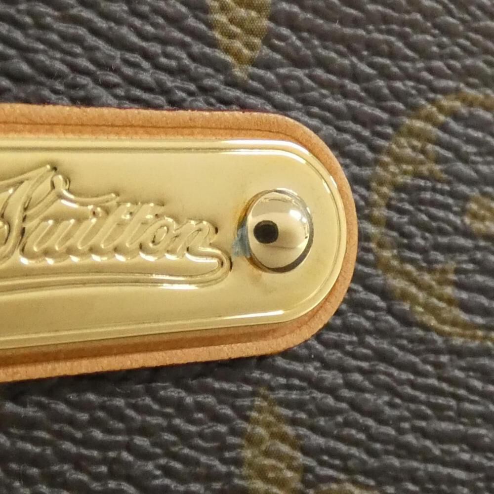 Louis Vuitton Clutch