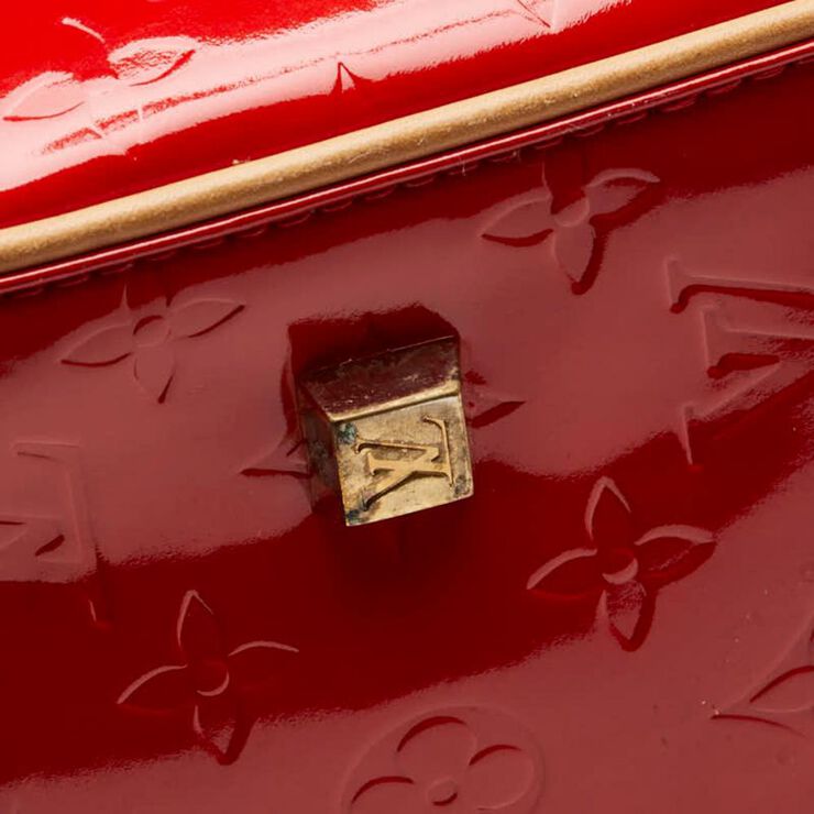 Louis Vuitton Sutton