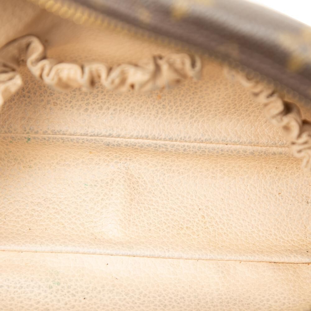 Louis Vuitton Trousse Toilette