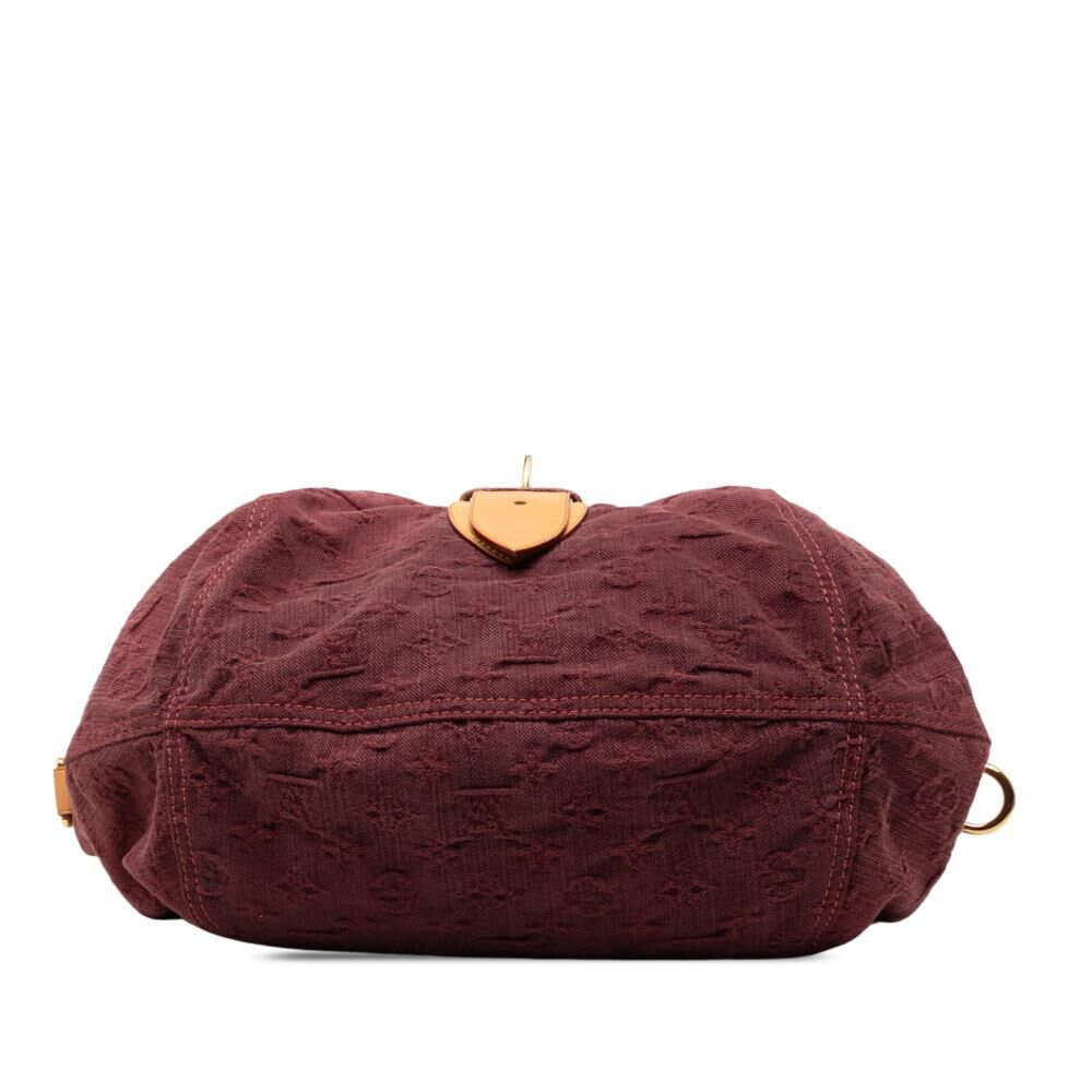 Louis Vuitton Shoulder Bags