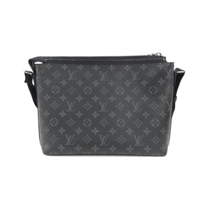Louis Vuitton Messenger
