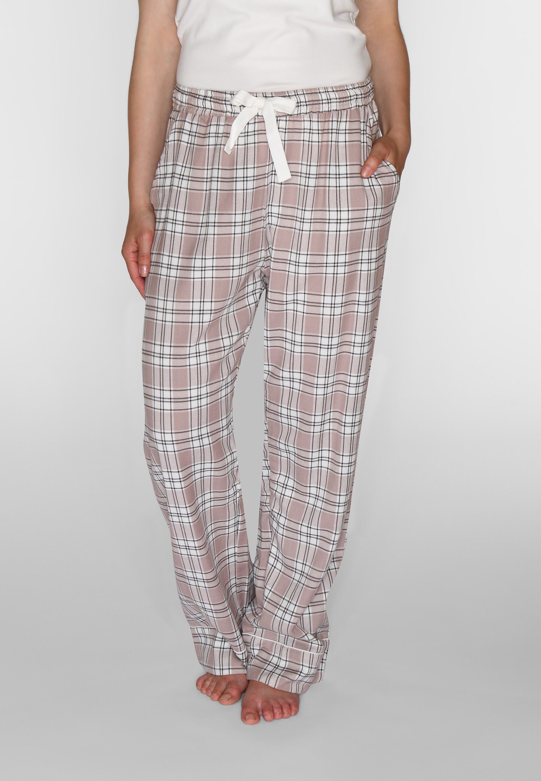 Nicola Check Pants