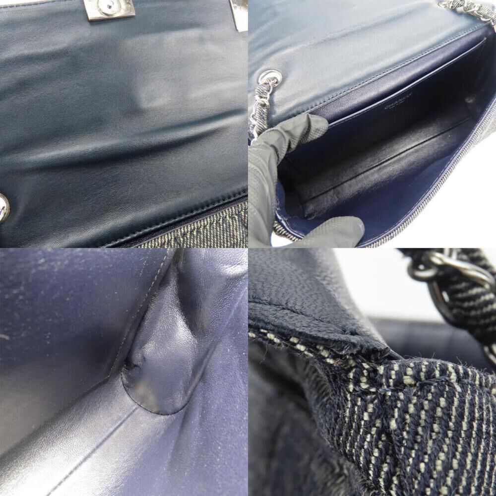 Chanel Chocolate Bar