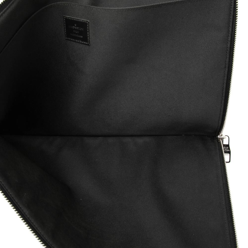 Louis Vuitton Clutch