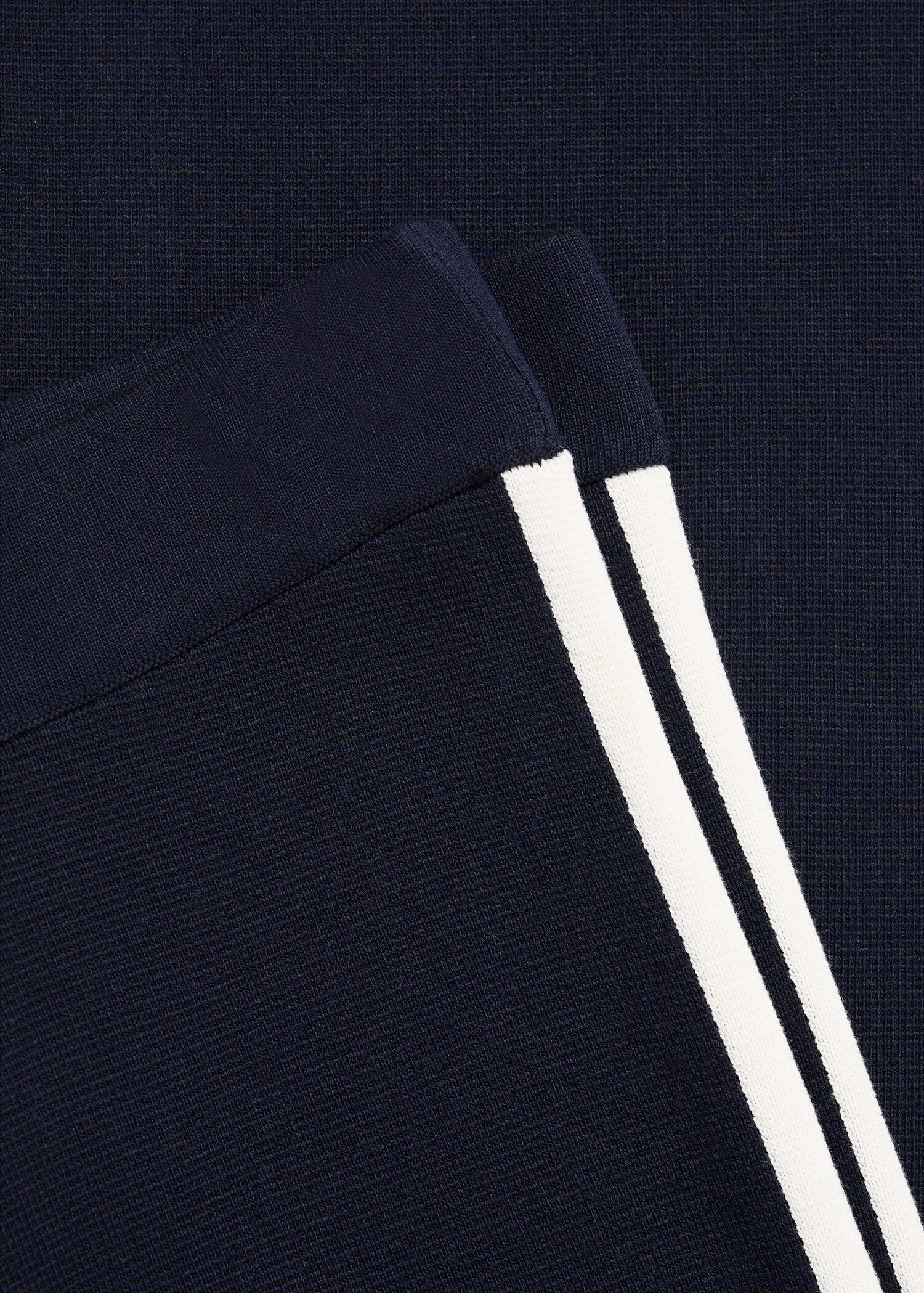 Fine-knit straight-fit trousers