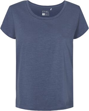 Sandra T-shirt