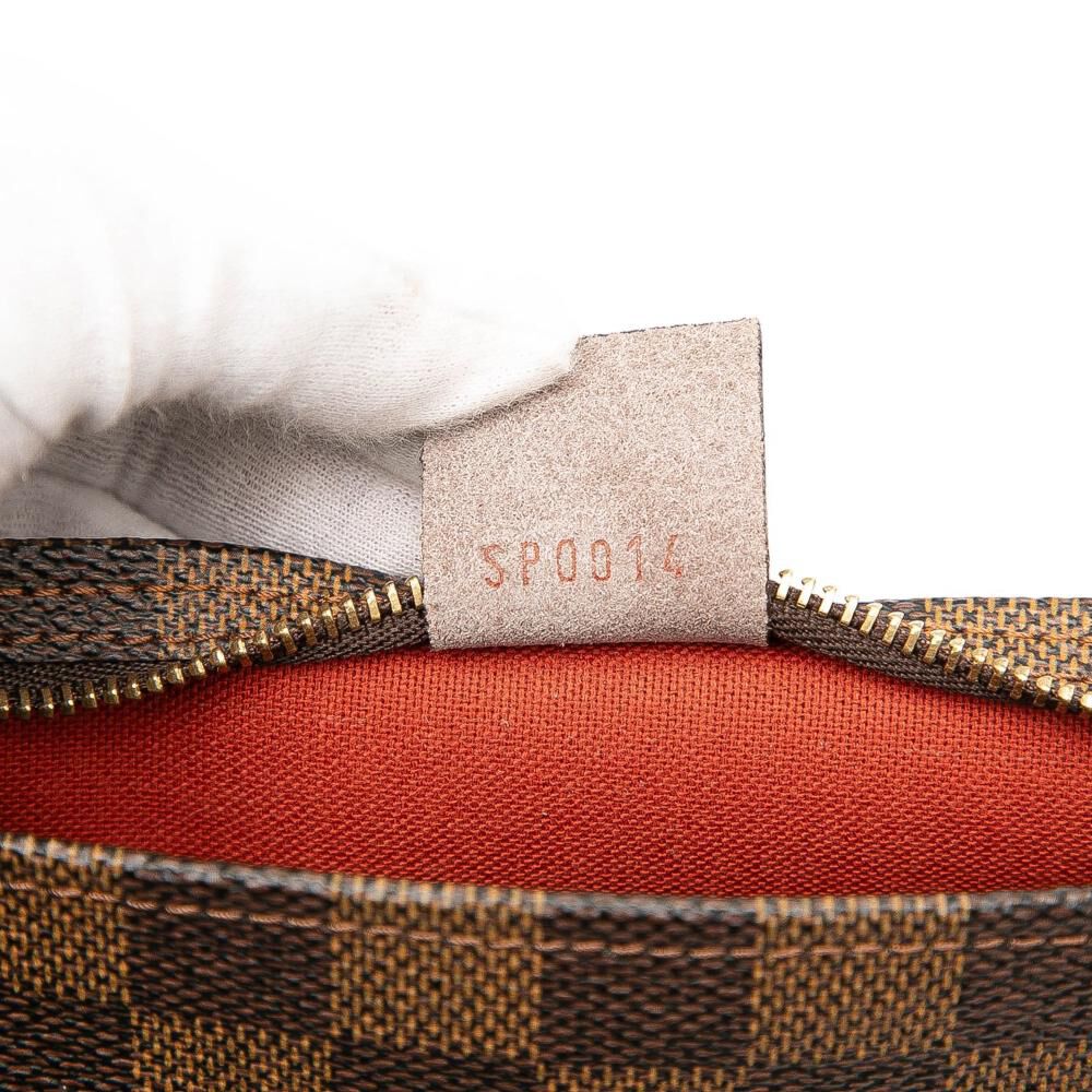 Louis Vuitton Shoulder Bags