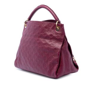 Louis Vuitton Artsy
