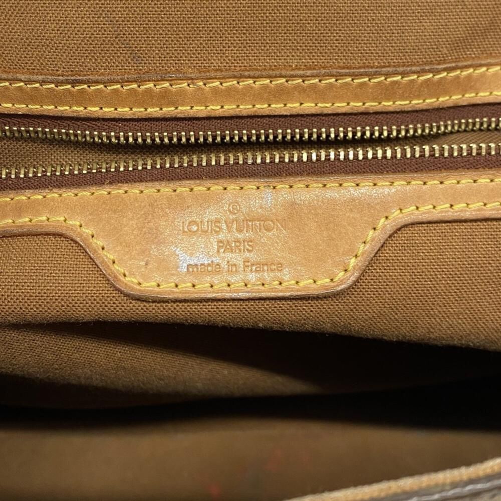 Louis Vuitton Shoulder Bags