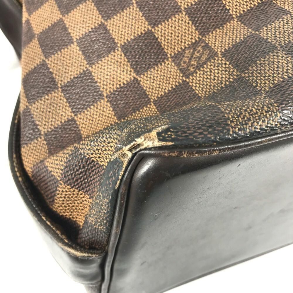 Louis Vuitton Shoulder Bags