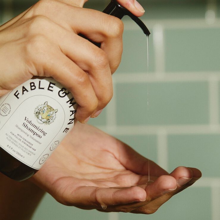 HOLIROOTS VOLUMIZING SHAMPOO 250ML