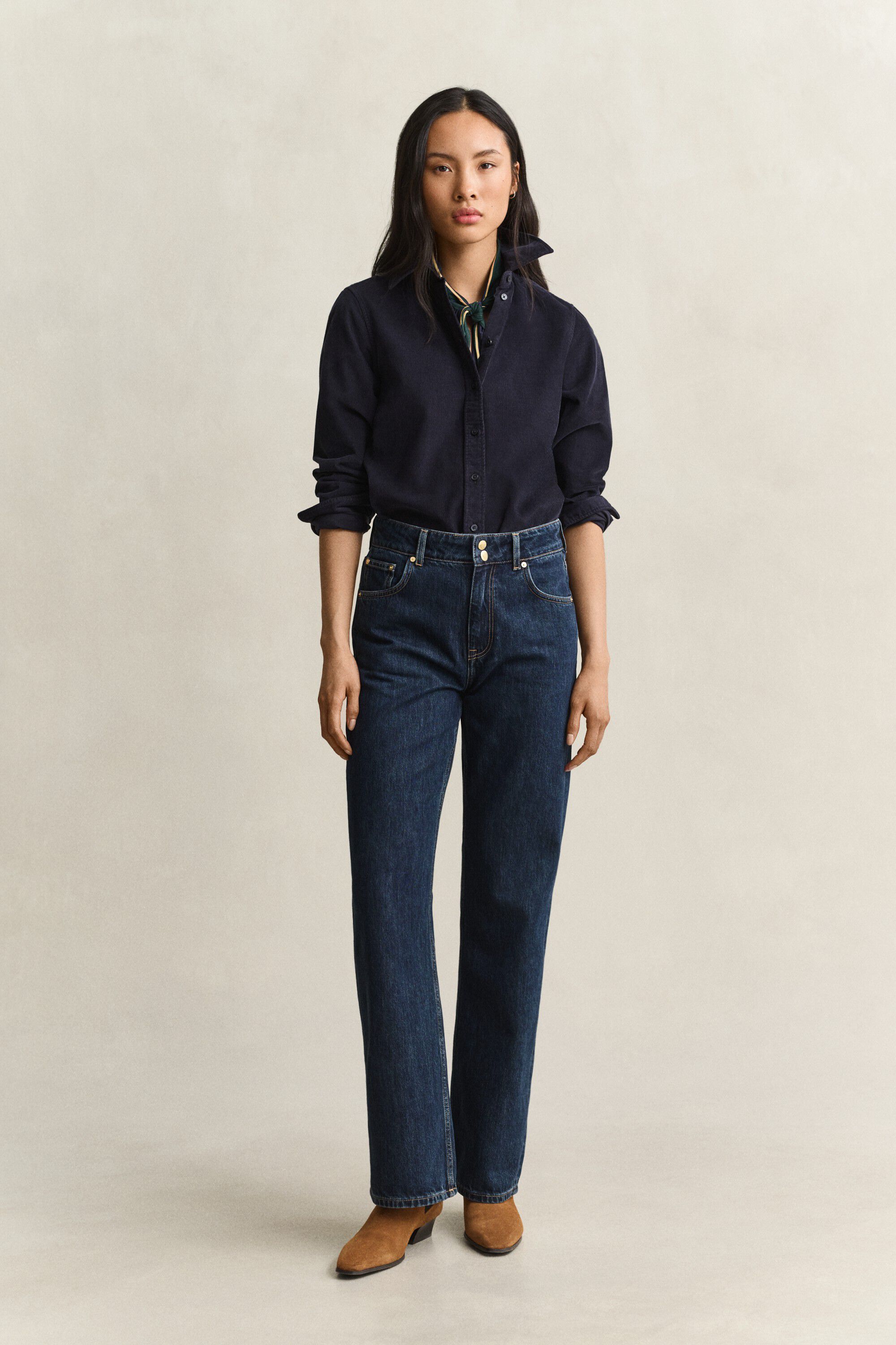 RELAXED DOUBLE BUTTON JEANS