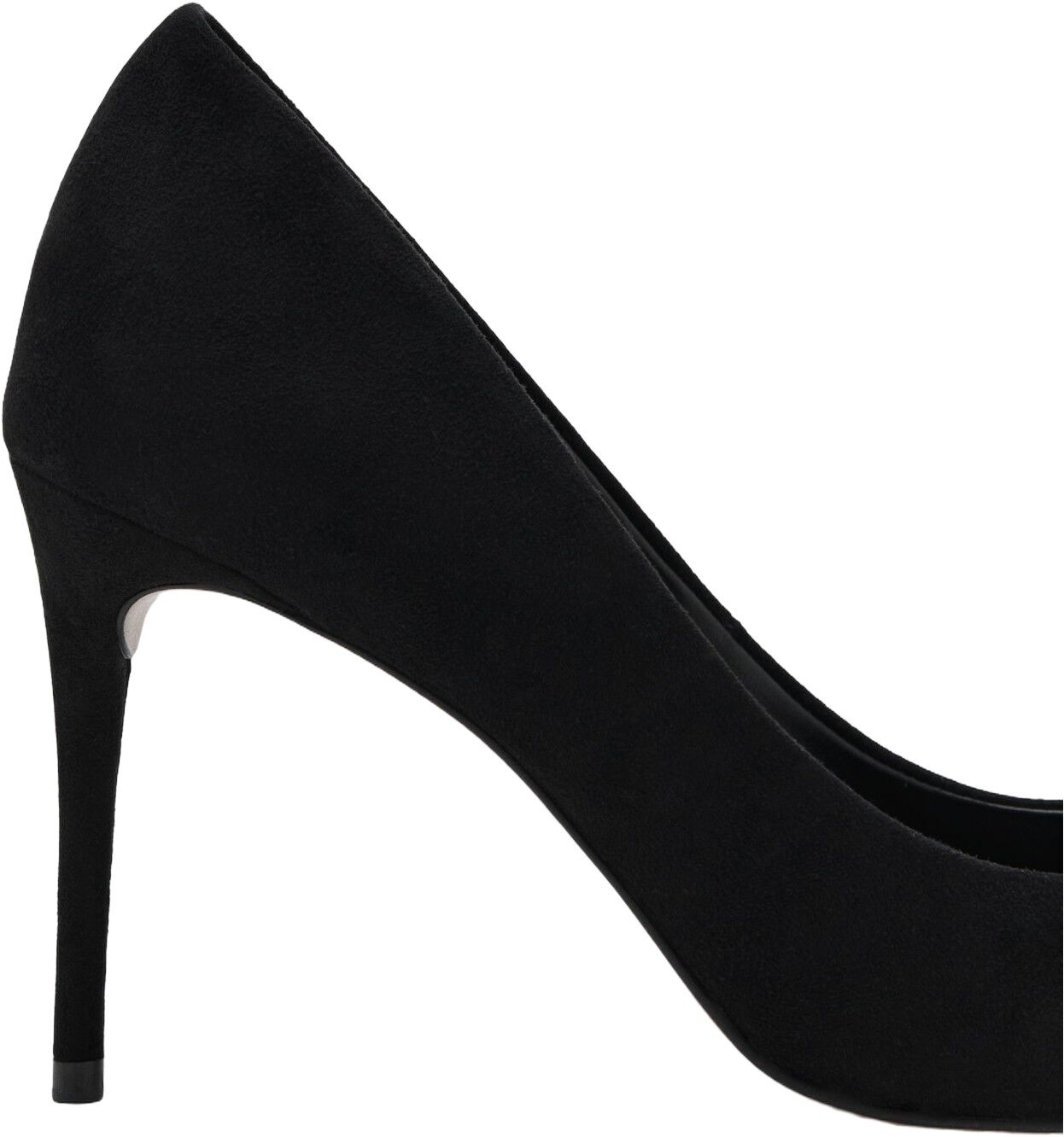 High-heeled shoes