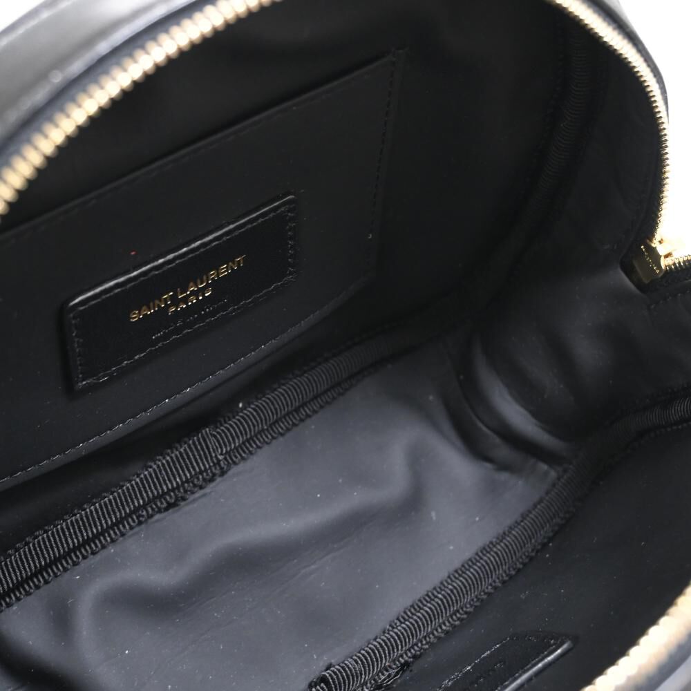 Yves Saint Laurent Pouch