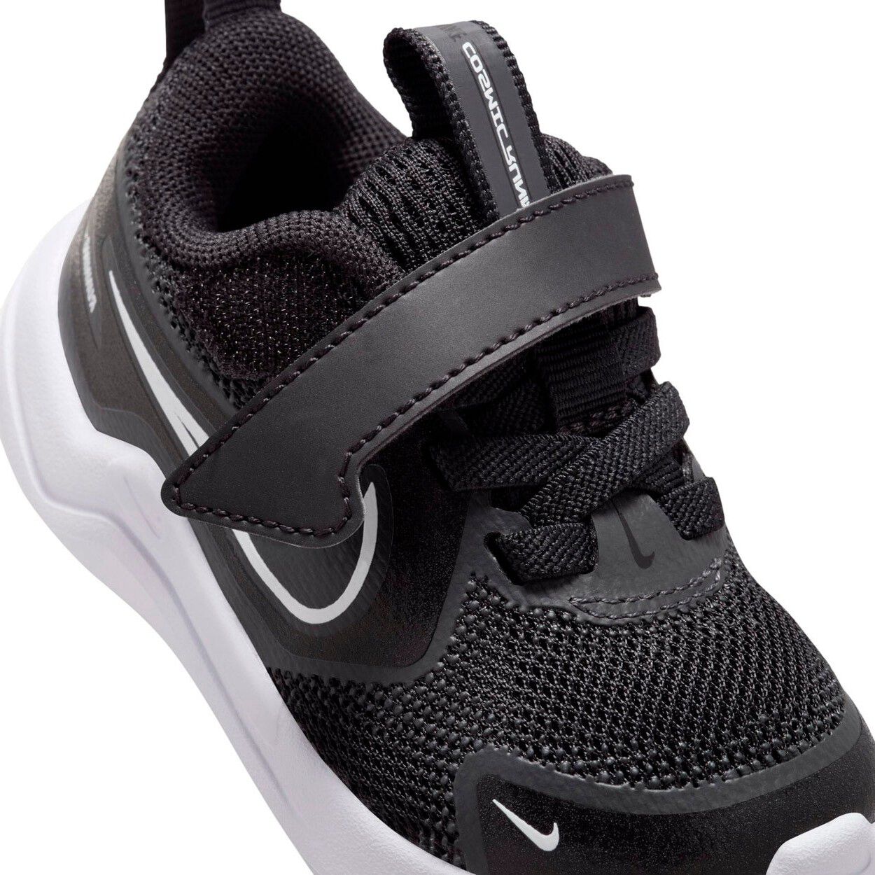 COSMIC RUNNER SNEAKERS